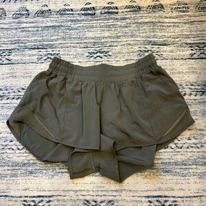 Women's Green Lululemon Hotty Hots